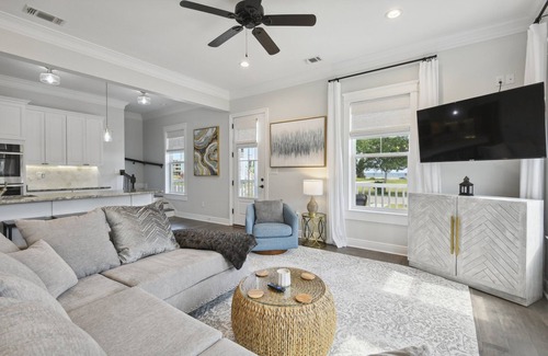 Gulfport House | Luxury Home with Beach Views with Pool/Spa