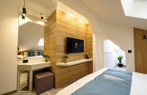 City Center Hotel | Luxury Hotel King Bo