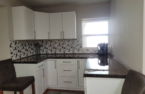 Southeast Pensacola House | luxury house ,8min from downtown ,6 min from airport.
