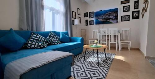 Himare Apartment | Luxury House California 2