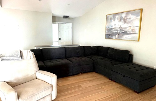 Ventura House | Luxury House - Sleeps 6, Golf, Disney, Family Fun!