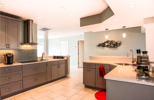 Bokeelia House | Luxury in Paradise! Tropical Island Hideaway