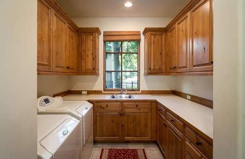 Ketchum House | Luxury Ketchum Home - Walk to River Run Lodge, Walk to Downtown