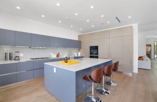 Melrose House | Luxury LA Retreat: 5-BR Home!