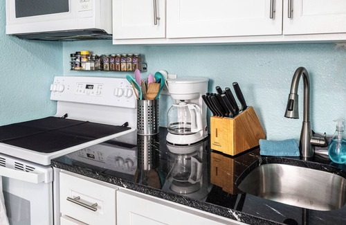Lakeland Apartment | Luxury Lake Hollingsworth Loft Apartment Close to Everything King Bed WiFi