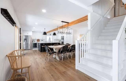 Bass Lake House | Luxury Lake Home-The Bear Claw-Boat Slip-Sleeps 16