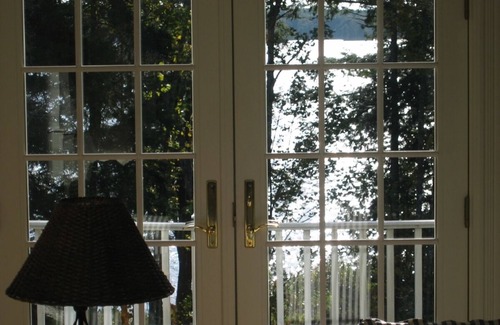 Penobscot House | Luxury Lakefront - Near Acadia & Bar Harbor - Over 100 Five Star Reviews!