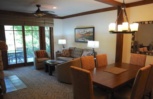 Incline Village Resort | Luxury Lakeside Beach Retreat + Amenities, High Sierra Lodge 2-Bedroom Suite
