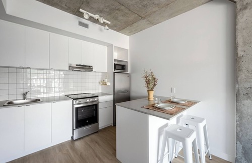 Downtown Montreal Apartment | Luxury Living in Downtown Montreal