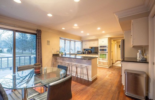 Clinton Township House | Luxury Living in Clinton Township