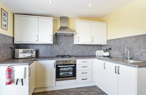 Pickering Ski Chalet | Luxury lodge with one double and one twin.