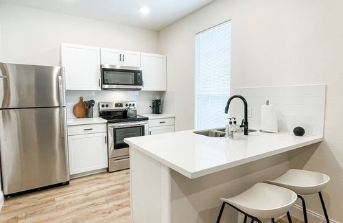 Spring Apartment | Luxury Loft in the Spring & Woodlands Area