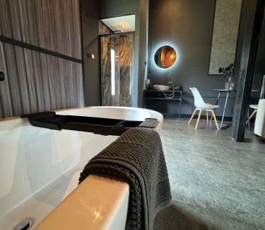 Velddriel Apartment | Luxury Loft