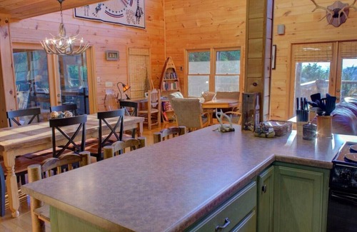 Morganton Cabin | Luxury Log Cabin only minutes from Downtown Blue Ridge and Marina. Pet Friendly!