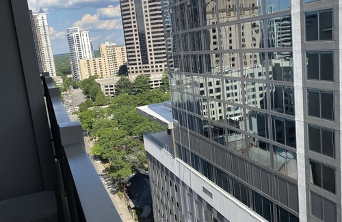 Midtown Apartment | Luxury Midtown Condo