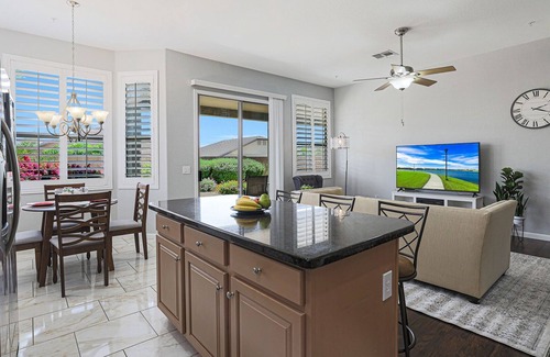 North Scottsdale House | Luxury modern getaway house 5 minute from TPC Golf