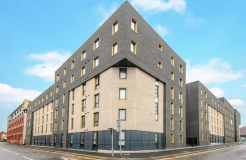 Bordesley Apartment | Luxury Modern Home near Bullring