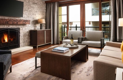Vail Resort | Luxury Mountain Escape: 2-Bedroom, 2.5-Bath Villa at Ritz-Carlton, Vail, CO