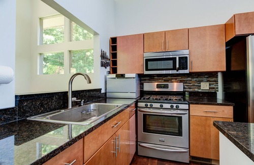 Bryson City House | Luxury Mountain Home - Incredible View & New Hot Tub - Near GSMNP - Sleeps 6