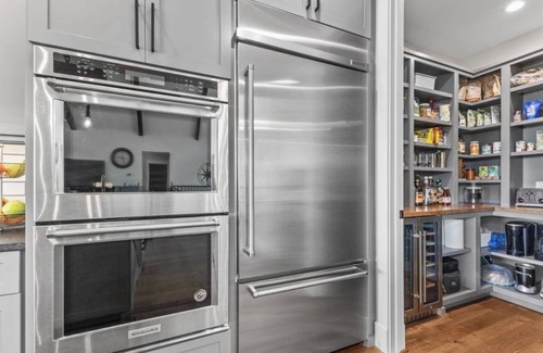 Maynardville Other | Luxury Mountain & Norris Lake Chateau w/Chef's Kitchen, Spa, Kayaks, & Sunset