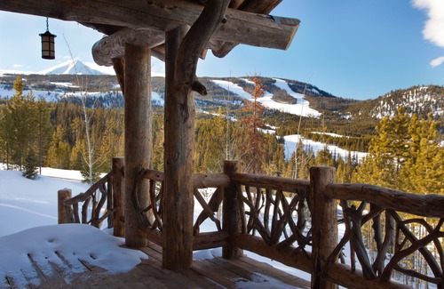 Spanish Peaks House | Luxury Mountain Retreat, Minutes from World Class Skiing and Fishing.