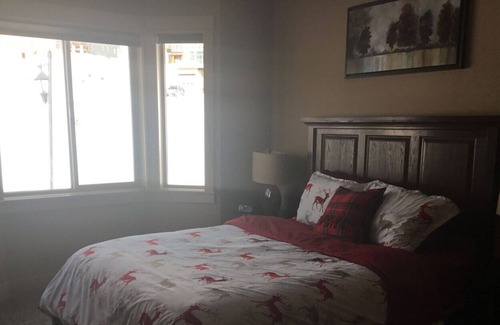 Silver Star Mountain Ski Chalet | Luxury Mountain Vacation home at Silver Star Mountain Resort