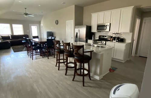 Barker House | Luxury New Property in Quiet Neighborhood-Also offer Car Rental THTCars.com
