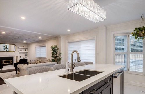 Fisherville House | Luxury Newly Renovated 4 Bedroom