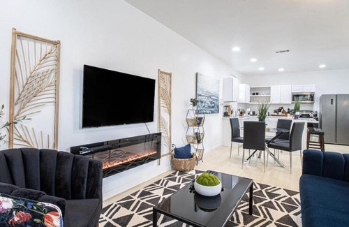 Central City House | Luxury NOLA Oasis w 6 Bedrooms