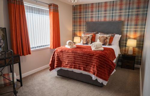 Helmsdale House | Luxury North Coast 500 Cottage by Helmsdale, stunning sea views