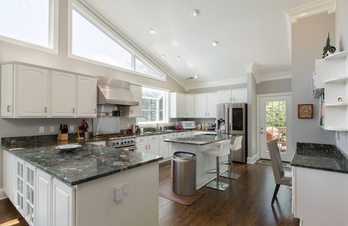 Asheville House | Luxury oasis with chef's dream kitchen and many outdoor spaces
