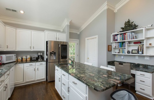 Asheville House | Luxury oasis with chef's dream kitchen and many outdoor spaces