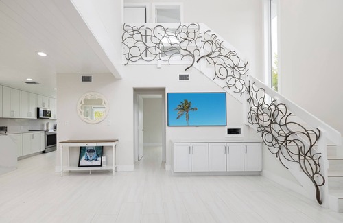 Twin Lakes House | Luxury oasis with resort-style pool in heart of Key Largo!