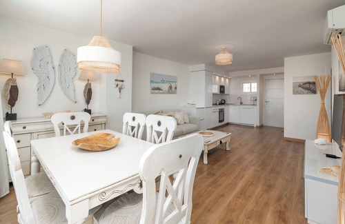 Benalmadena Costa Apartment | Luxury ocean view beach. Beautiful 2 bedroom first line beach apartment