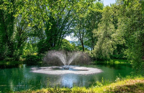 North Conway Resort | Luxury one bedroom and one bathroom unit was full amenities