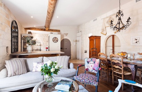 St.-Remy-de-Provence Apartment | Luxury penthouse apartment in centre of St Rémy with amazing views from terrace