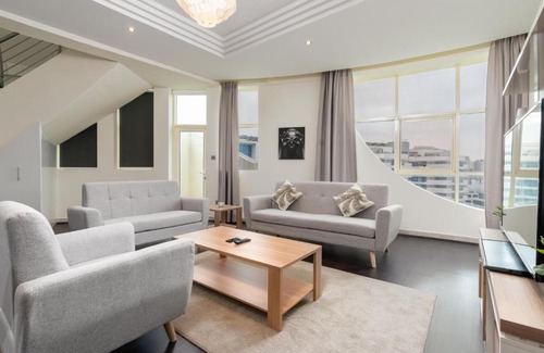 Al Barsha 1 Apartment | Luxury Penthouse - Al Barsha