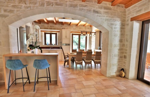 Atsipópoulon Villa | Luxury pool villa, sea view, garden, Crete, close to the beach, heated pool