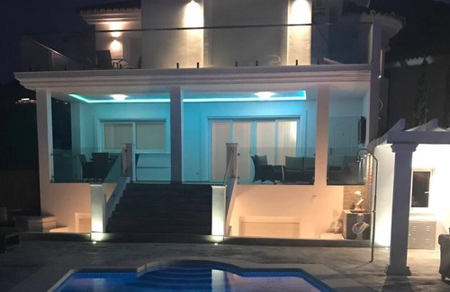 La Capellania Villa | Luxury Private Villa Vetori, Heated Swimming Pool, 6 Beds, Bar, Pool Table BBQ