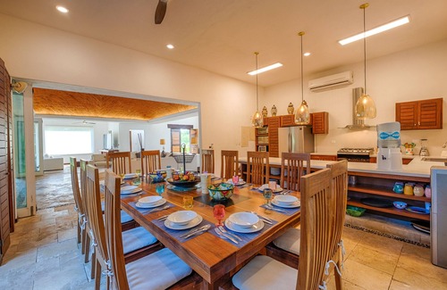 Akumal Villa | Luxury Private Villa with amazing snorkel and Exclusive Jungle Gym
