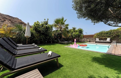 Puerto Rico Villa | LUXURY PROPERTY, PRIVATE POOL, FREE FIBER WIFI