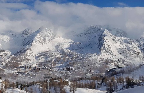 Isola Ski Chalet | Luxury renovated chalet, 5 bedrooms, fireplace, parking, near the French Riviera