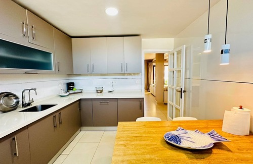 Caleta de Velez Ski Chalet | LUXURY SEASIDE TRAIÑAS - EVO INSPIRATION AT THE FOOT OF THE MEDITERRANEAN
