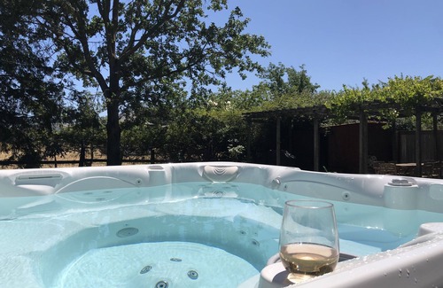Sonoma House | Luxury Sonoma home with hot tub and beautiful deck and outdoor area