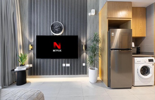 Sharjah Apartment | Luxury Studio Apartment in Al Mamsha - Pebble studio