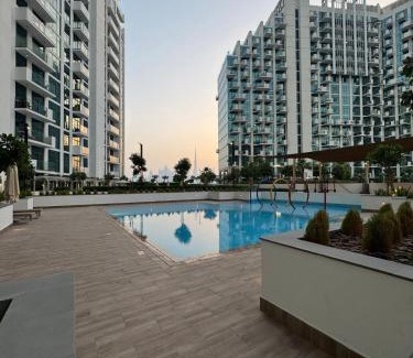 Jadaf Apartment | Luxury Studio Burj Khalifa View