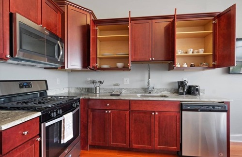 Olde Kensington Apartment | Luxury Studio Near Center City