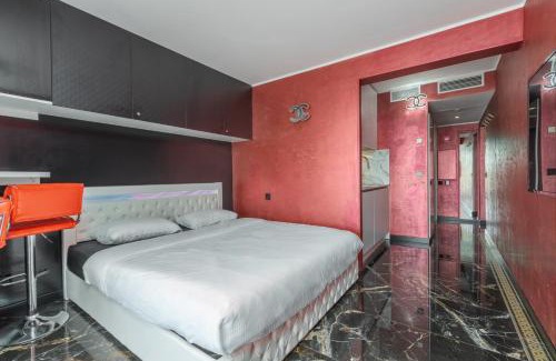 Beausoleil Apartment | Luxury studio renovated 2024 with free parking