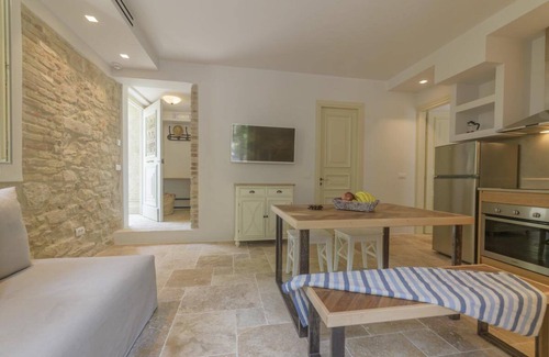 Corfu Town House | Luxury suites in Corfu town