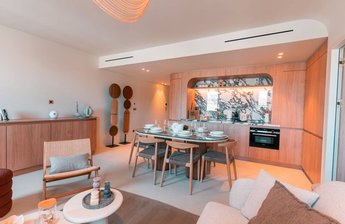 2nd Arrondissement Apartment | Luxury T3 Degaby - view of the Old Port
